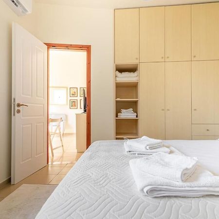 Cozy Apartment In The Heart Of City Center Kandiye Dış mekan fotoğraf