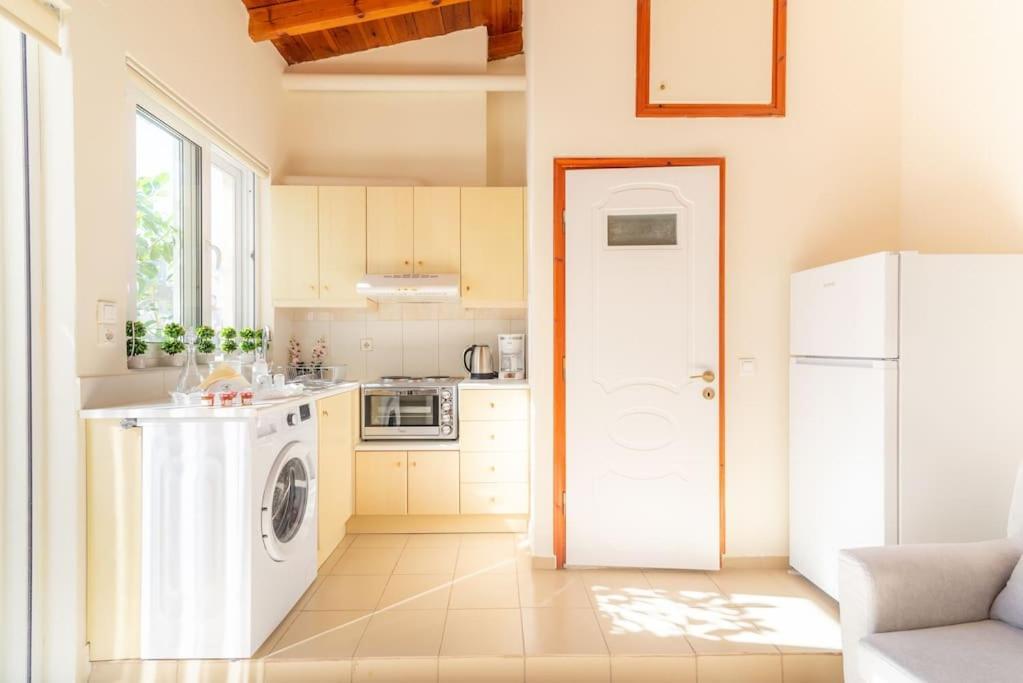 Cozy Apartment In The Heart Of City Center Kandiye Dış mekan fotoğraf